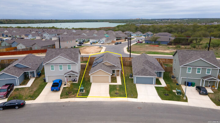 Property Photo:  13235 E Faxon  TX 78221 