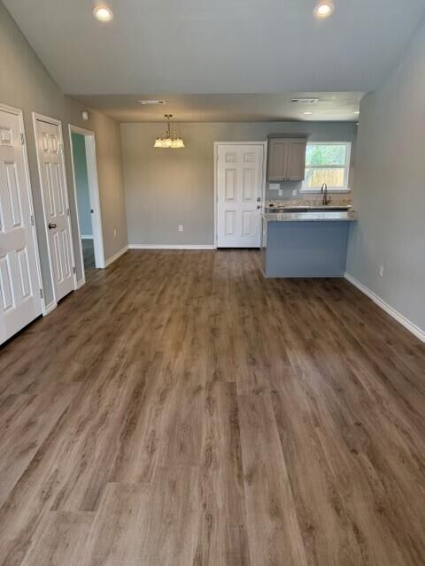 Property Photo: 2107 N Lillie Street TX 76903