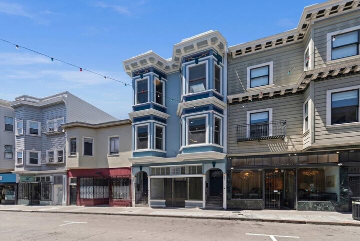 Property Photo:  1427 Grant Avenue  CA 94133 