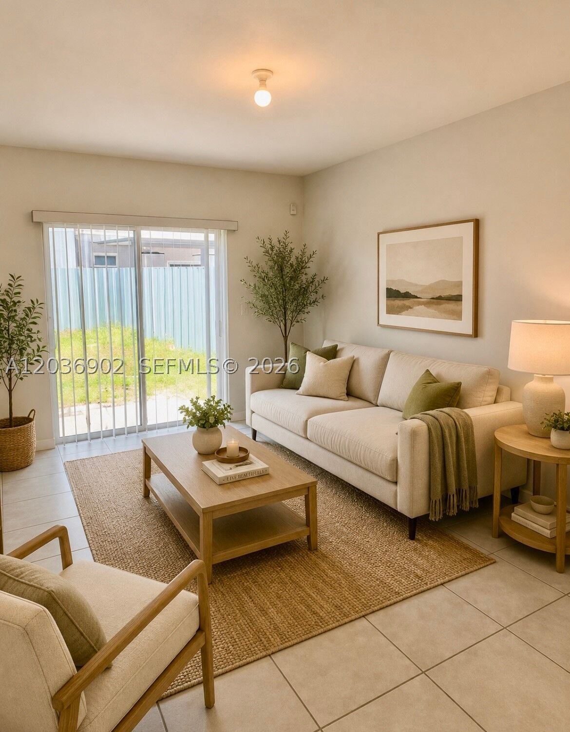Property Photo:  916 SE 17th Ct  FL 33034 