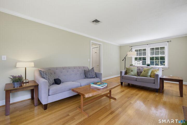 Property Photo:  224 Spring Street  CT 06040 