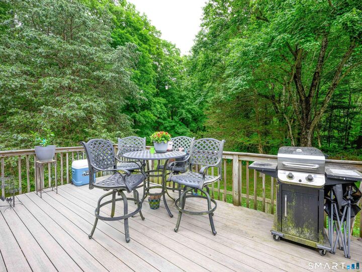 Property Photo: 47 Valley Shore Drive CT 06437
