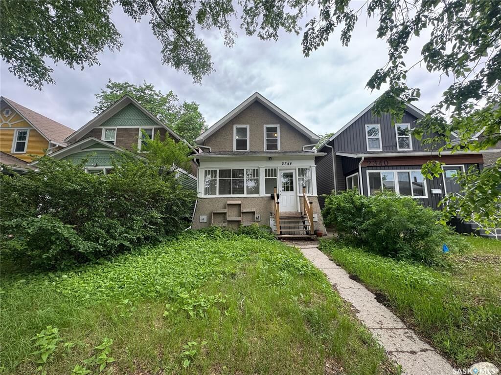 Property Photo: 2344 Toronto Street SK S4P 1N6