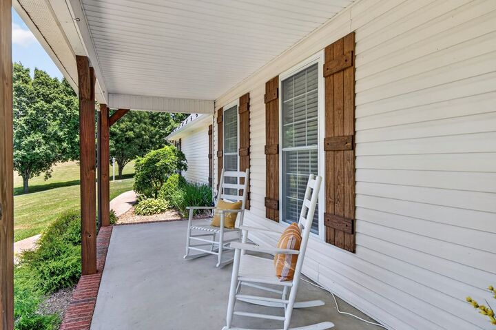 Property Photo: 27438 Osceola Rd VA 24211