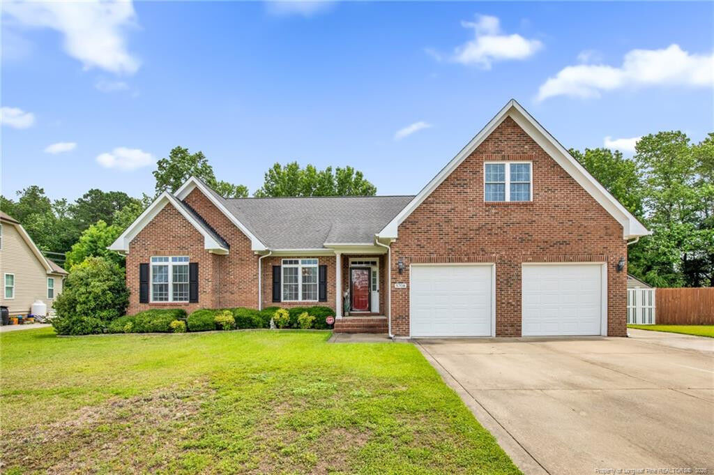 Property Photo: 5708 Gentleman Drive NC 28348