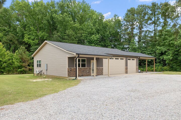 Property Photo: 2335 Twin Acres Road NC 27520