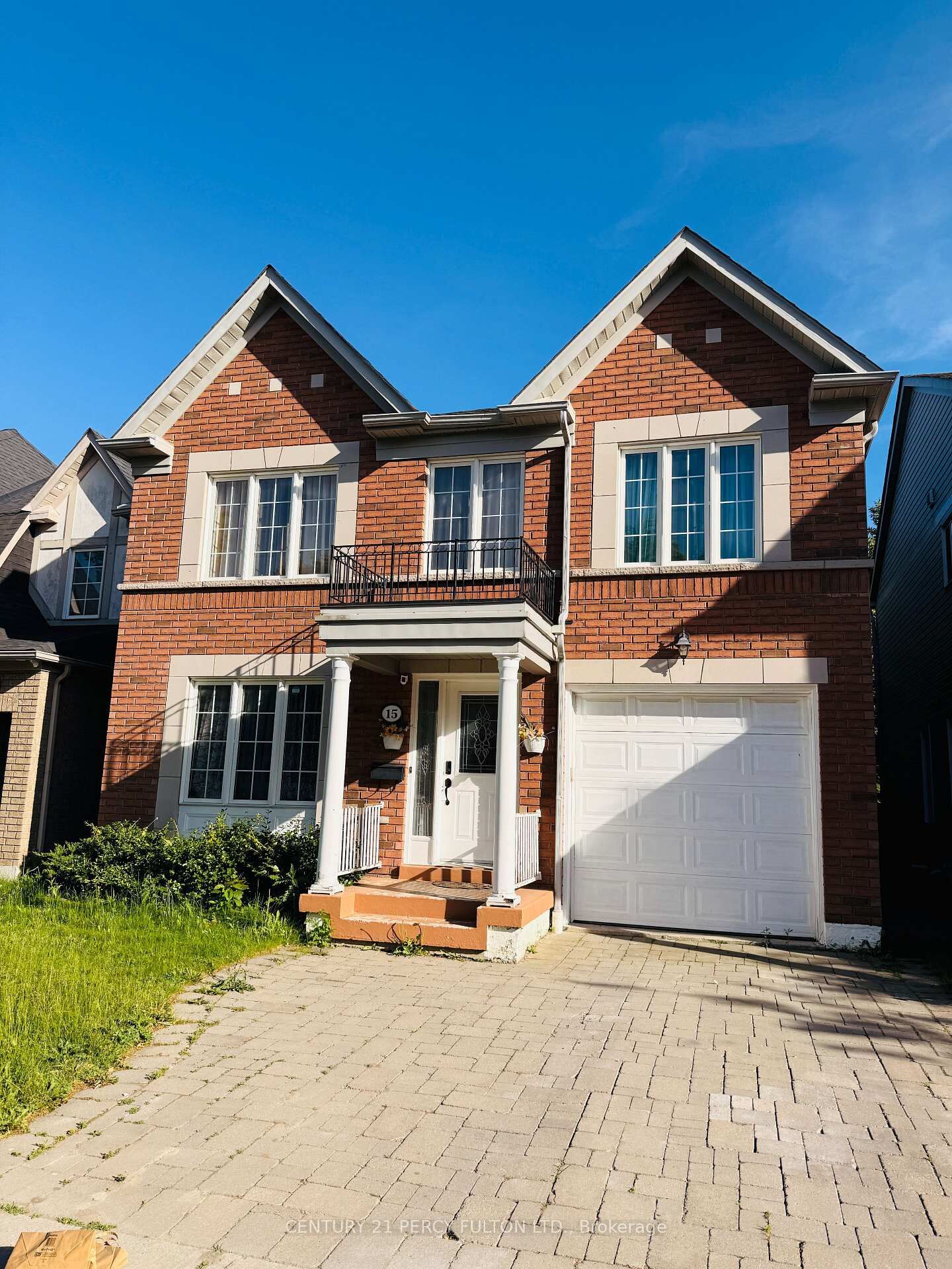 Photo de la propriété: 15 Armitage Crescent ON L1T 4G6