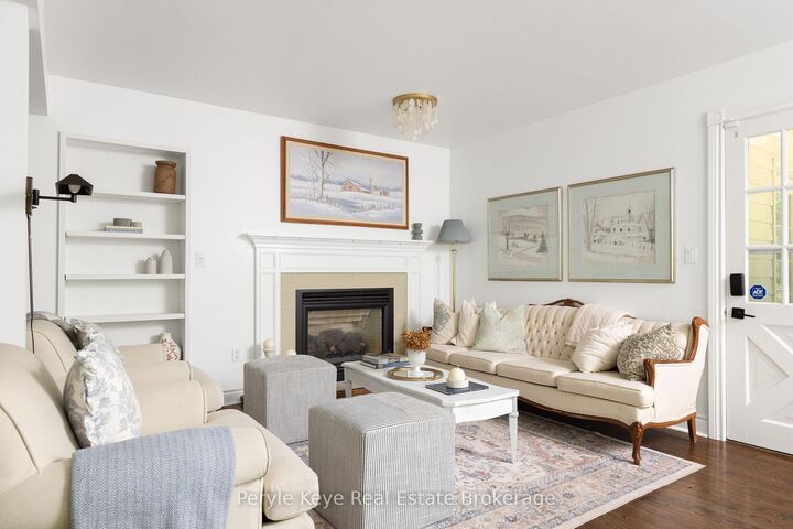 Property Photo: 74 Woodland Drive ON P1L 1M2