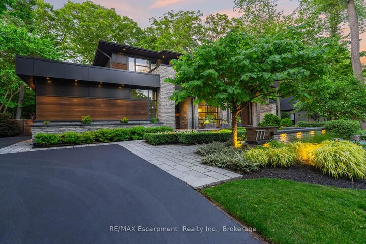 Property Photo: 777 Shadeland Avenue ON L7T 2M2