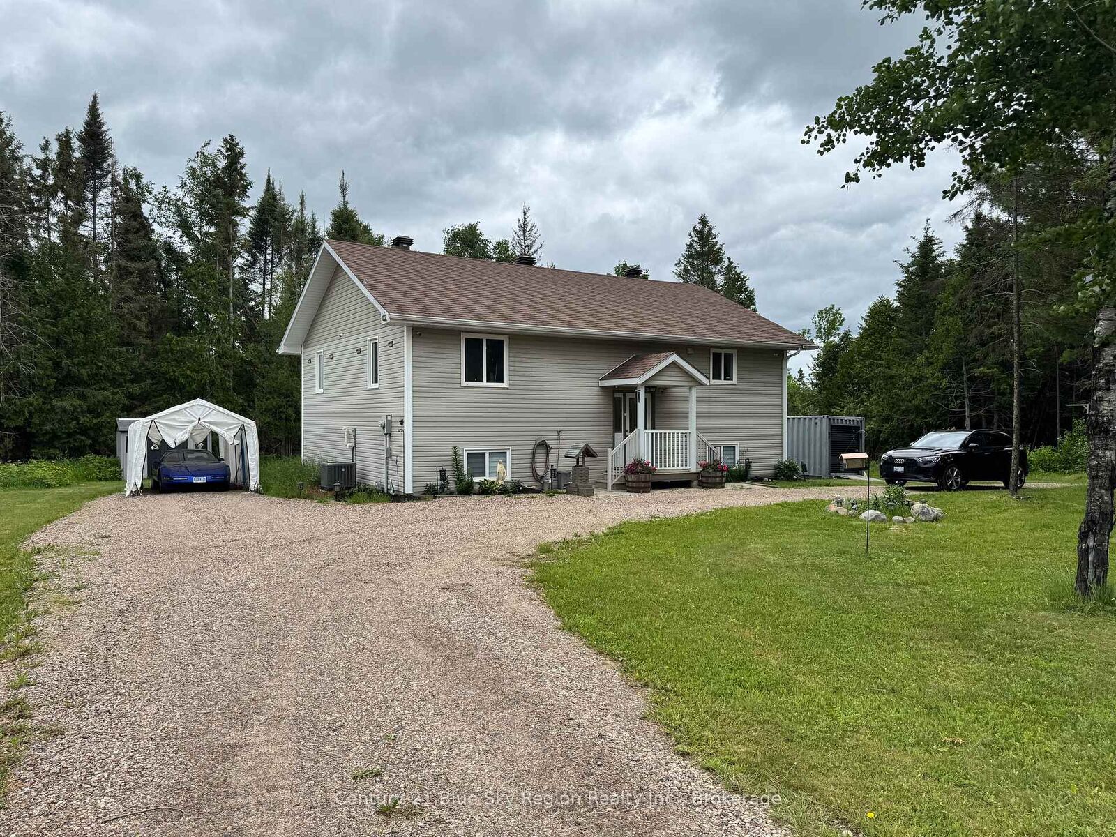 Property Photo: 2161 Papineau Road ON P0H 1V0