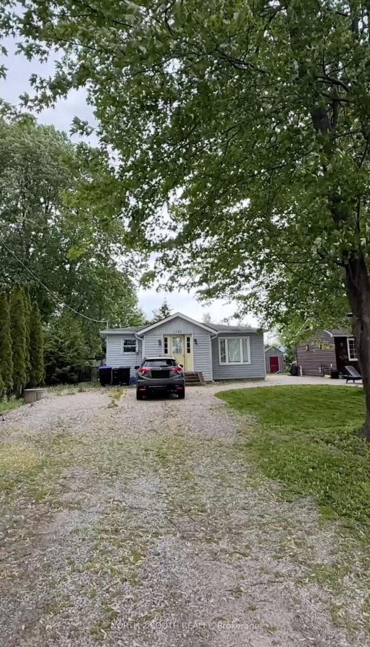 1125 Shore Acres Drive — photo 1