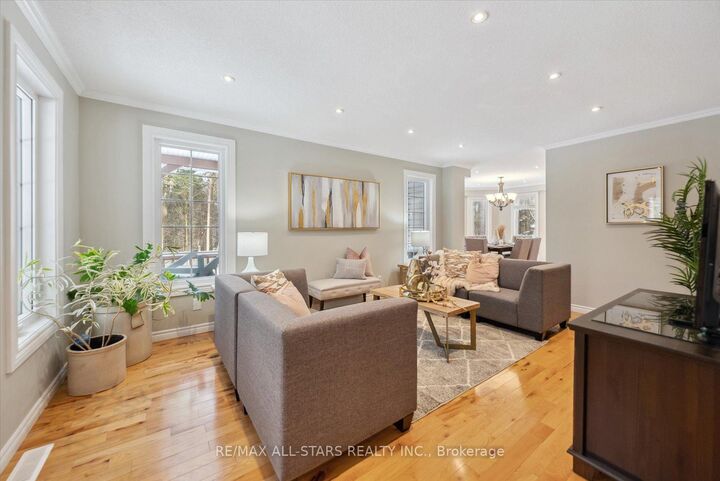 Property Photo: 29 Robert Boulevard ON L0L 1V0