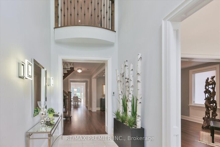 Property Photo: 3 Cowley Avenue ON M9B 2C9