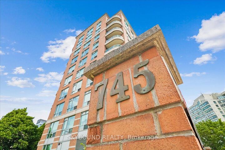 Property Photo: 745 New Westminster Drive 308 ON L4J 8J9