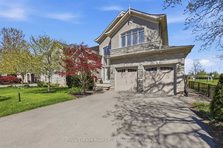 Property Photo: 2363 Yolanda Drive ON L6L 2H9