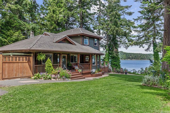 Property Photo: 7764 Ships Point Rd BC V0R 1W0