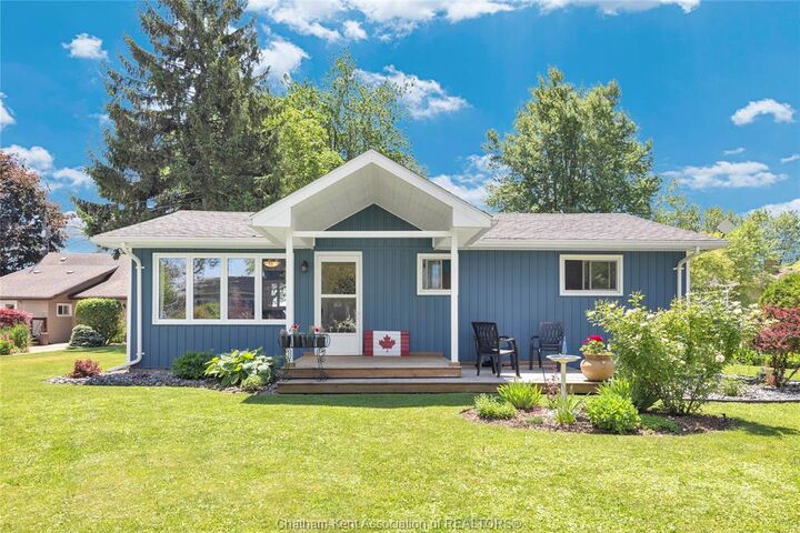 Property Photo: 601 Towanda Boulevard ON N0P 1A0