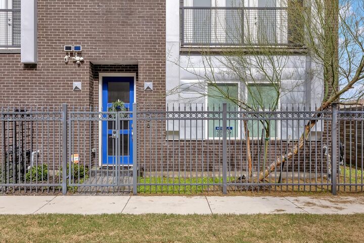 Property Photo: 1008 Concordia Avenue TX 78705