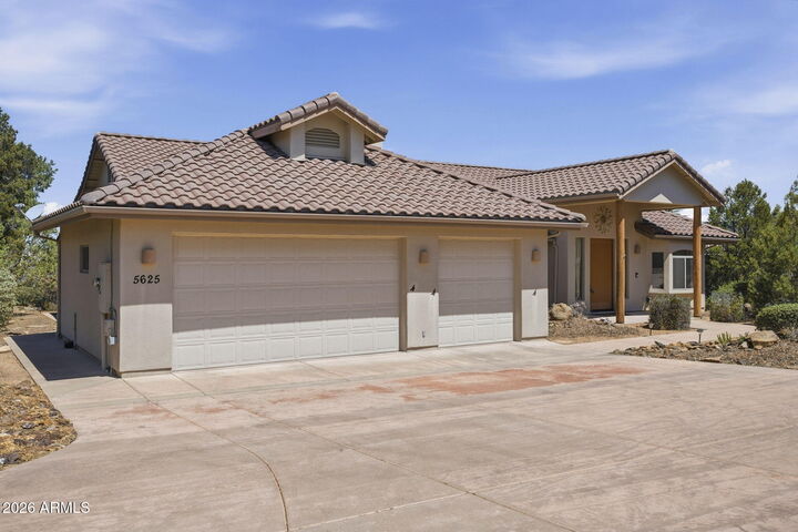 Property Photo:  5625 W Deer Spring Place  AZ 86305 