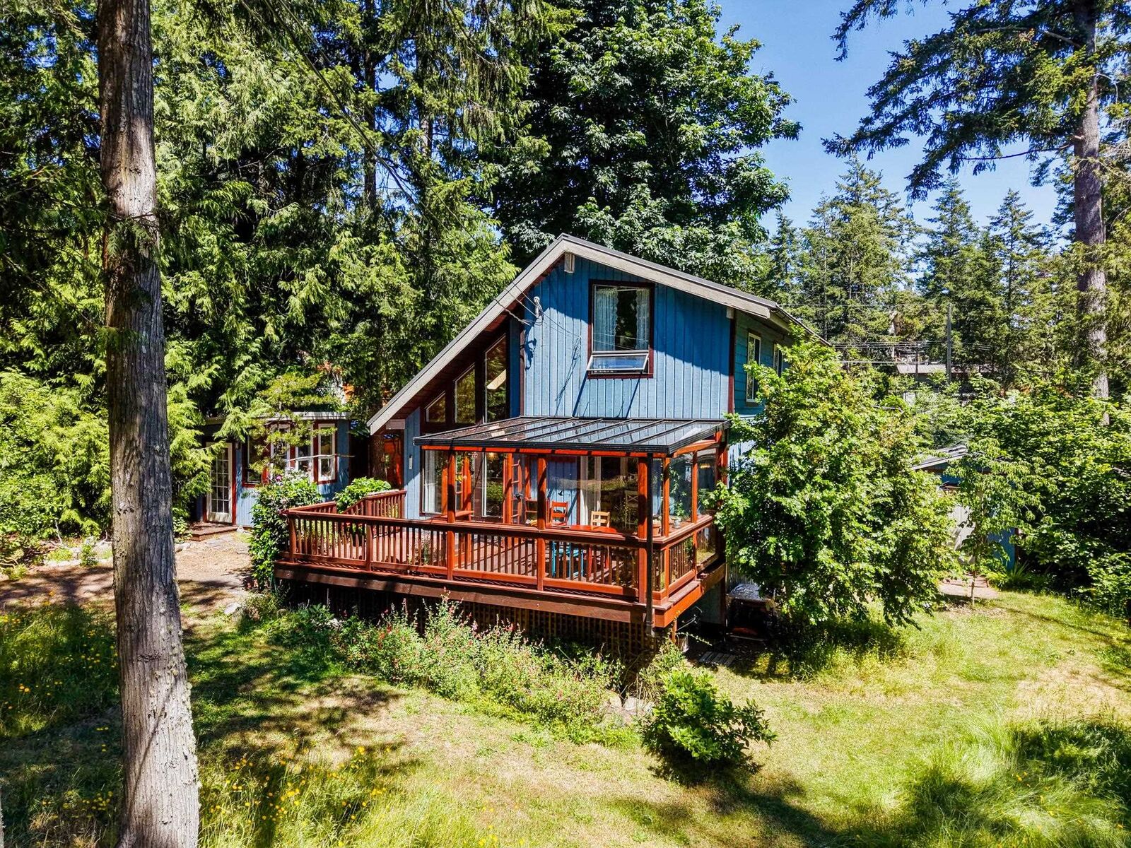 Property Photo: 7913 Swanson View Drive BC V0N 2M2