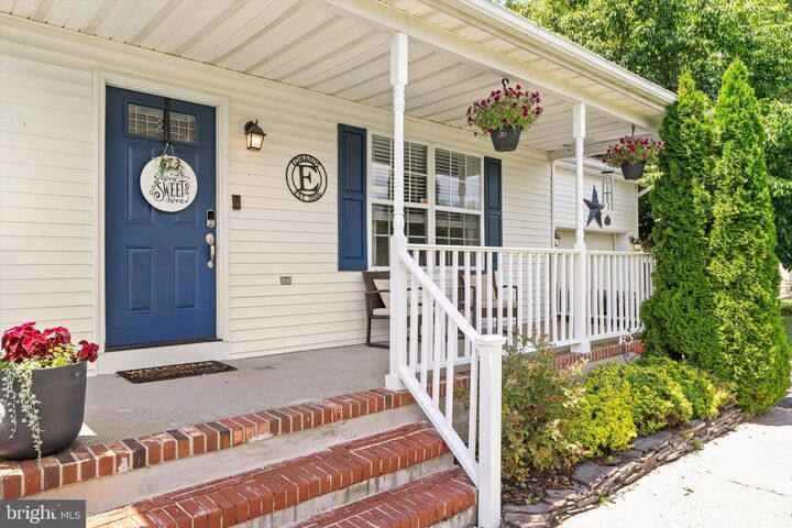 Property Photo: 3 Nor Laine Drive NJ 08511
