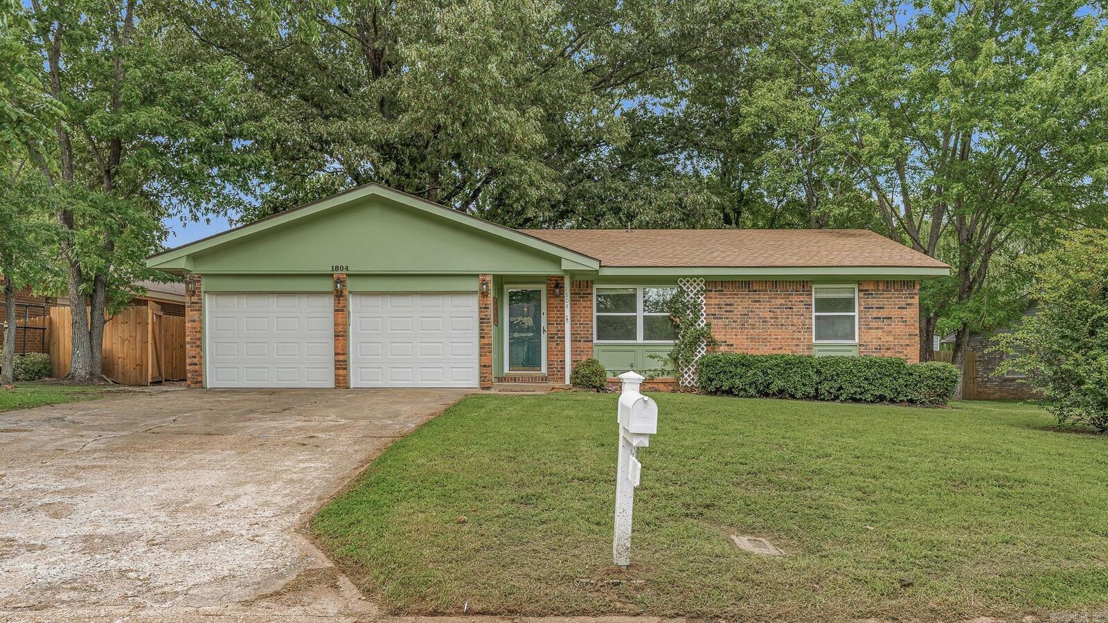 Property Photo: 1804 Rich Rd AR 72401