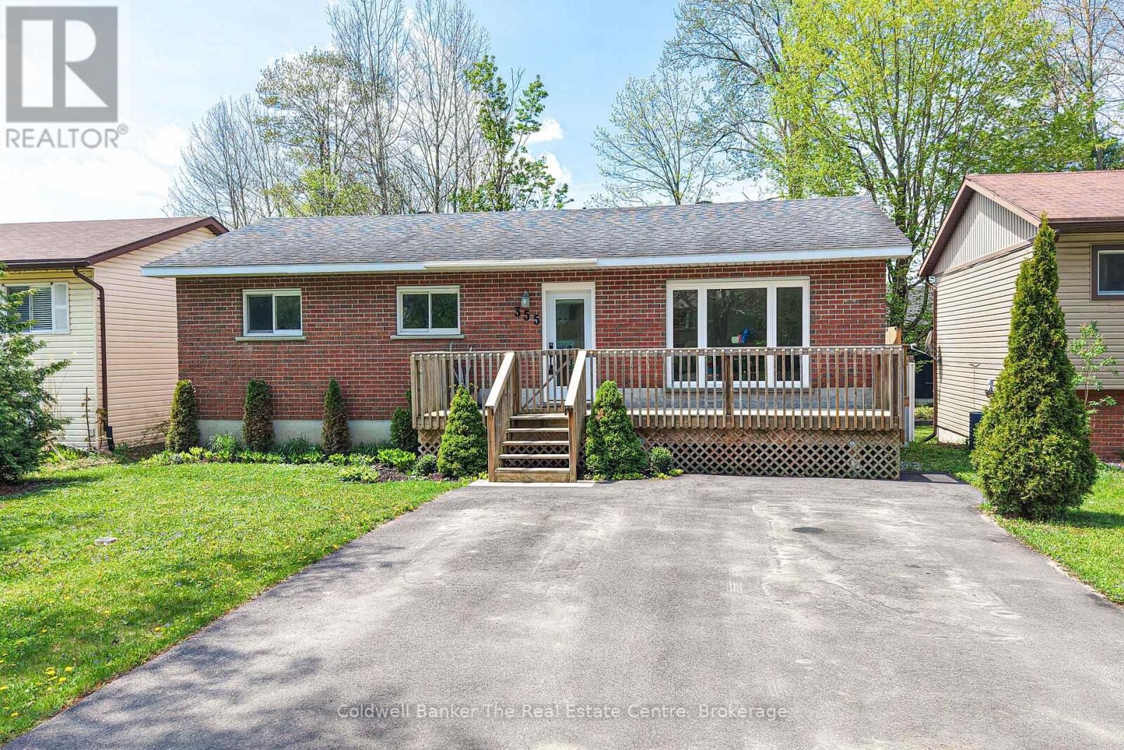 Property Photo:  355 Louise Street  ON P1P 1E1 