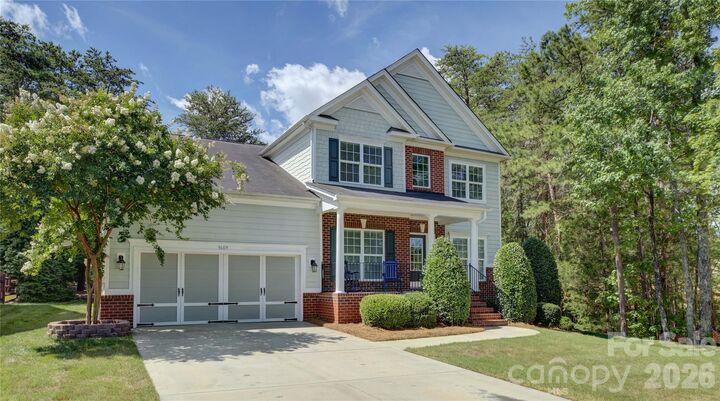 Property Photo:  9609 Spurwig Court  NC 28278 