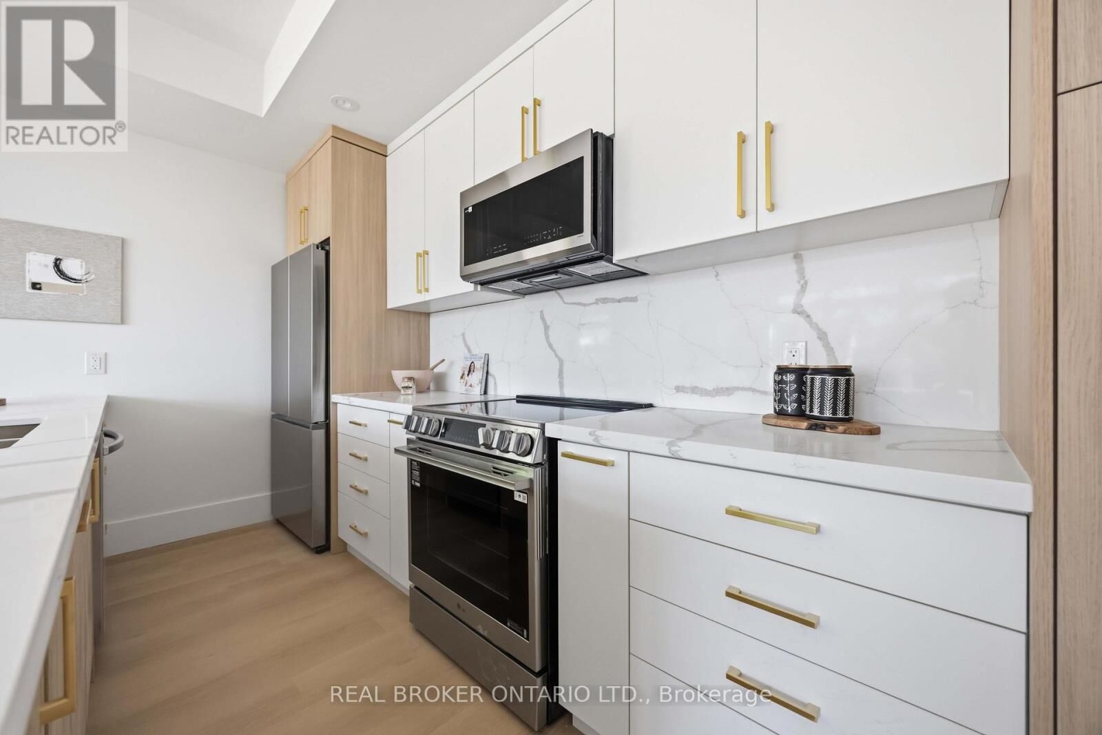 Property Photo:  102 Boultbee Avenue D  ON M4J 1B3 