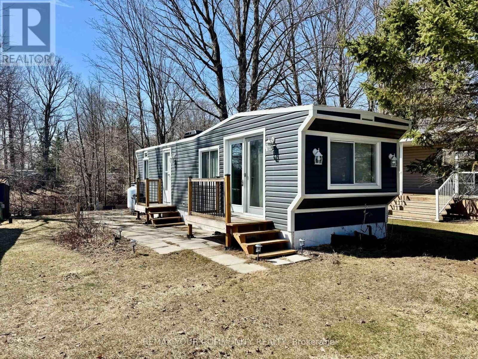 Property Photo: 285 Crydermans Sideroad 204 ON L0E 1A0