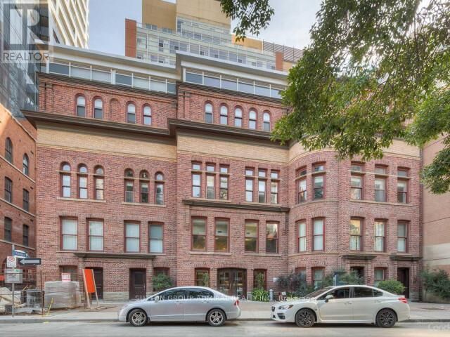 Property Photo:  11 St Joseph Street 1504  ON M4Y 3G4 