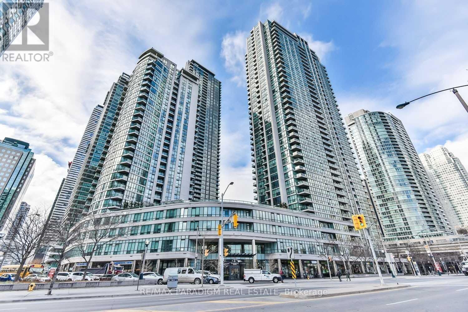 Property Photo:  16 Yonge Street 1503  ON M5E 2A3 