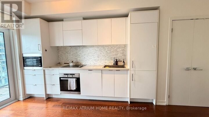 Property Photo: 21 Widmer Street 1903 ON M5V 2E8