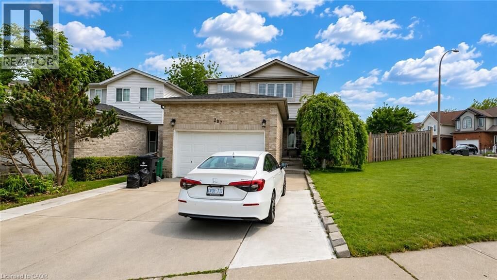 Property Photo:  287 Resurrection Drive Upper  ON N2N 3H4 