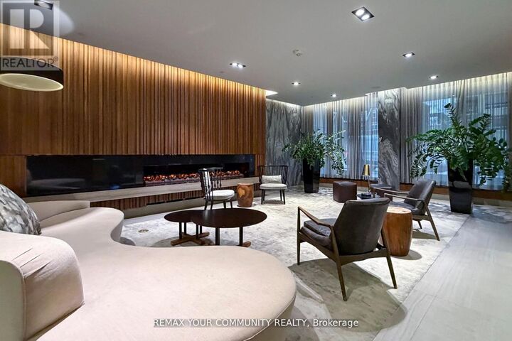 Property Photo:  125 Redpath Avenue 1005  ON M4P 1J5 