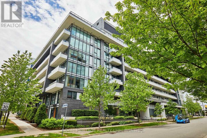 Property Photo:  18 Rean Drive 204  ON M2K 0C7 