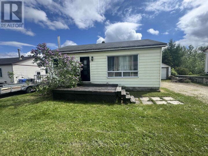 Property Photo:  28 Warbler Drive  ON P0T 2C0 