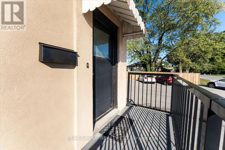 Property Photo:  4386 Drummond Road 2  ON L2E 6C3 