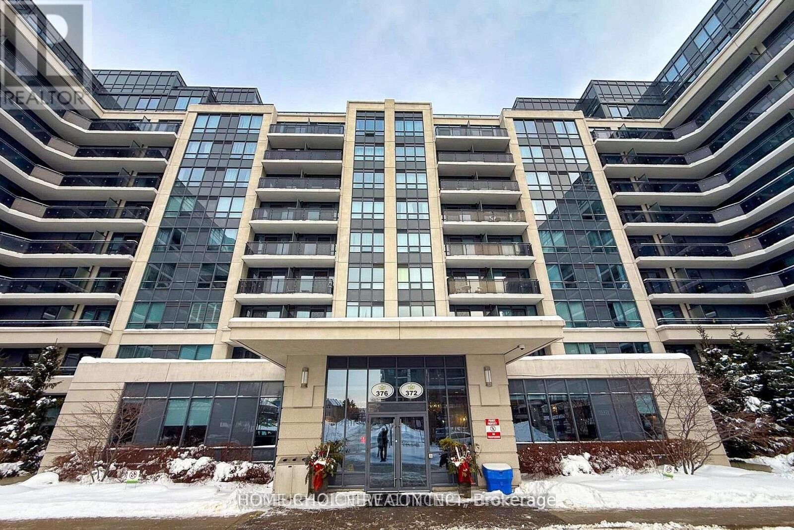 Property Photo:  372 South Highway 7 East Road South 1009  ON L4B 0C6 