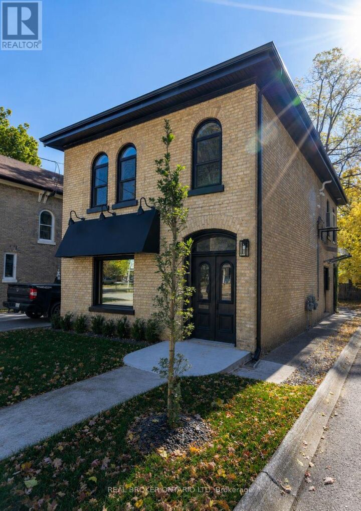 463 King Street — photo 1