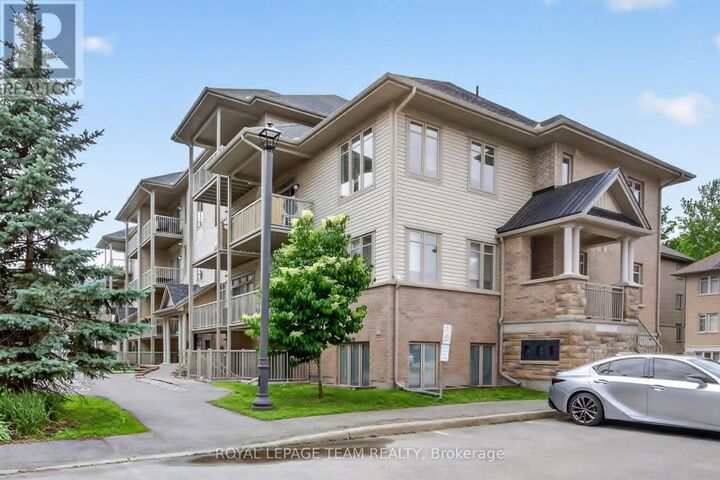 Property Photo: 1013 Beryl Private H ON K1V 2M4