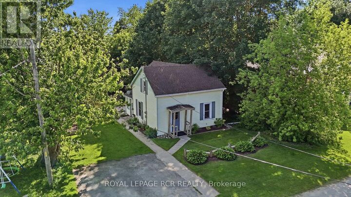 Property Photo:  170 Edward Street  ON N0G 1A0 