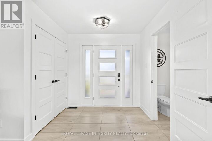 Property Photo: 204 Hybrid Street ON K0A 1W0