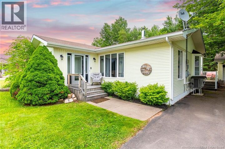Property Photo:  5 Broussard Street  NB E4N 1N1 
