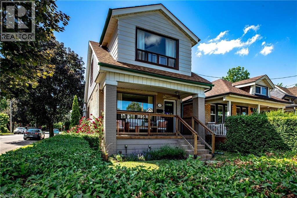 Property Photo:  152 London Street South  ON L8K 2G7 