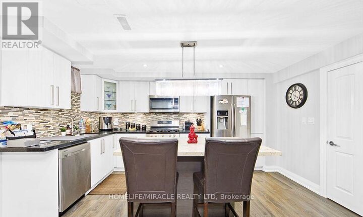 Property Photo: 75 Jewelwing Court Lower ON L3Z 0N7