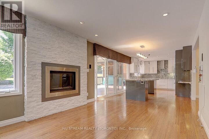 Property Photo:  47 Hemingway Crescent  ON L3R 2S4 