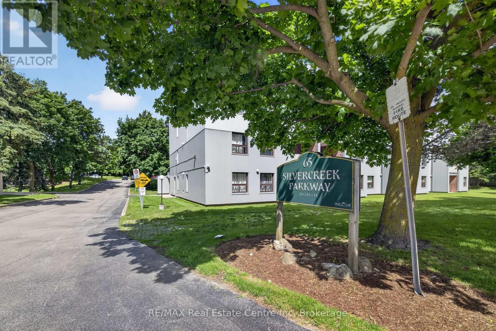 Property Photo:  65 Silvercreek Parkway North 401  ON N1H 7R9 
