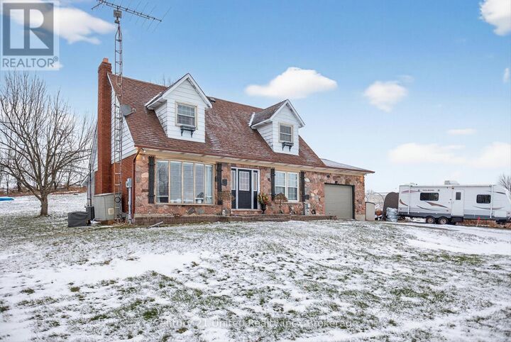 Property Photo: 965 Hiawatha Line ON K9J 6X8