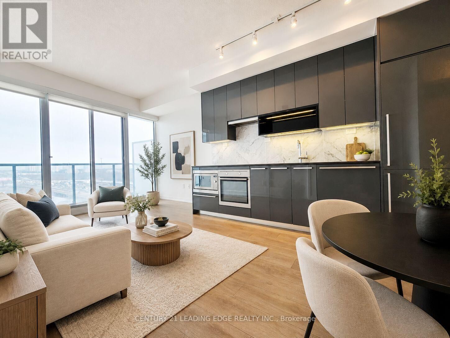 Property Photo: 115 McMahon Drive 709 ON M2K 0E3